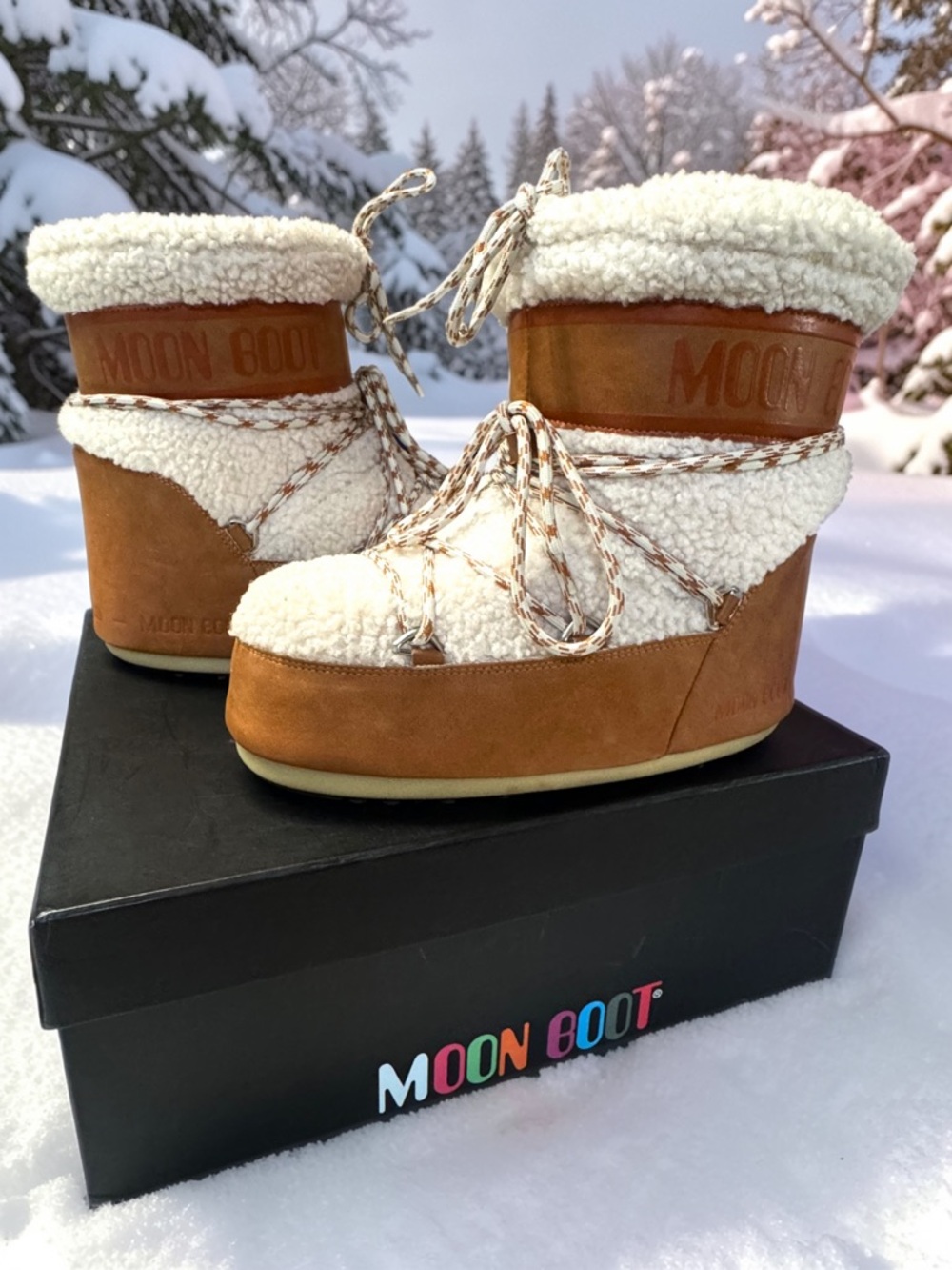 Moon Boot Tan and Cream Sherpa Lace-Up Platform Winter Boots